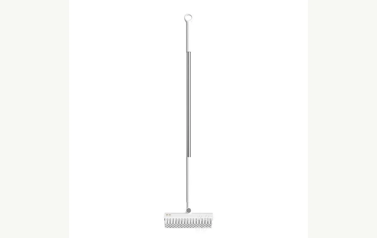 V-Shaped Grout Brush