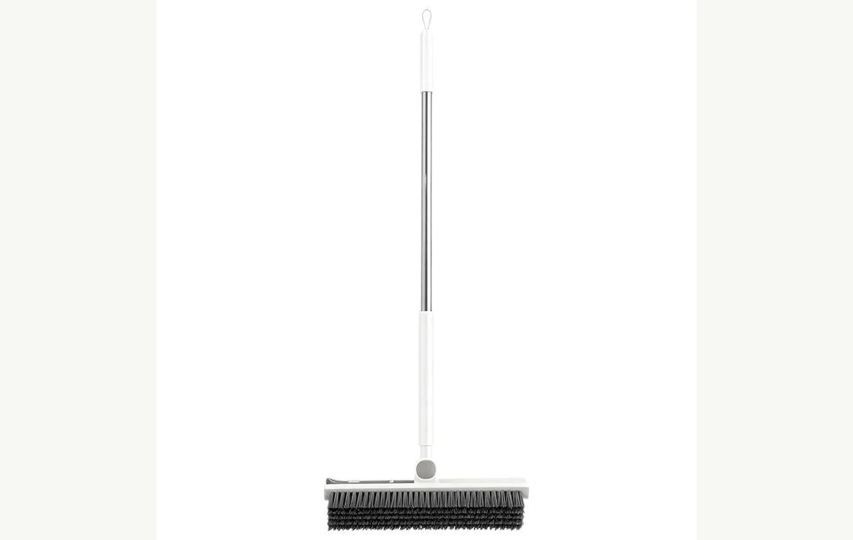 Long-Handle Bathroom Brush
